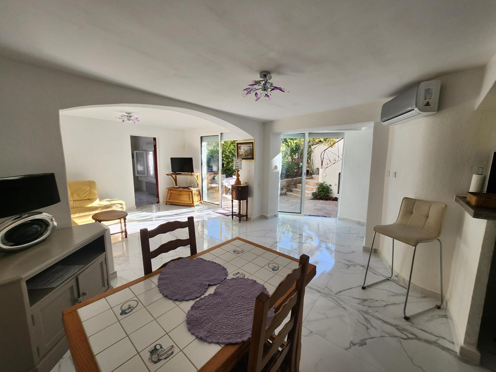 Les Rosieres Sainte Maxime-Golf De Saint Tropez, Climatisee 部屋 写真