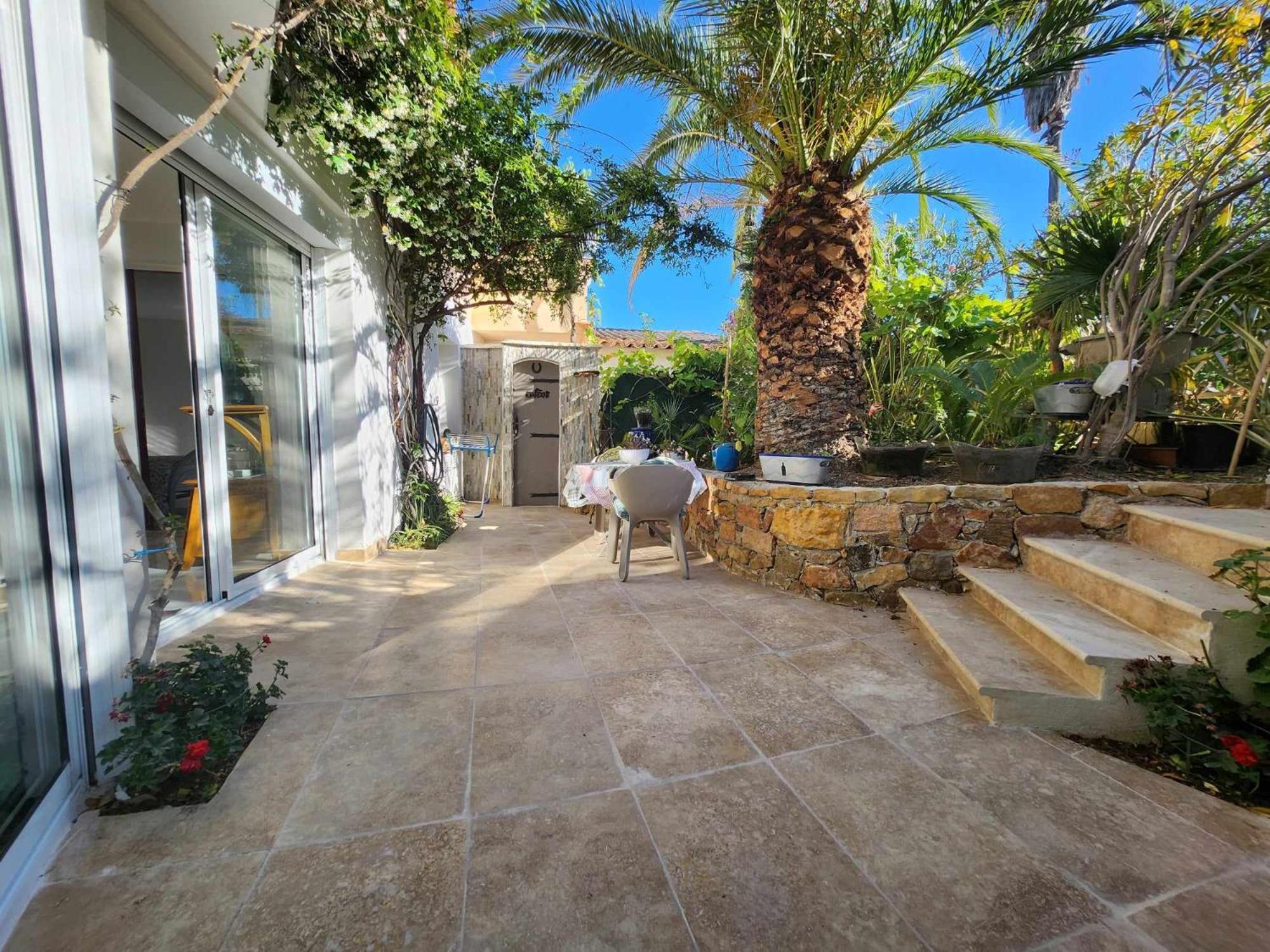 Les Rosieres Sainte Maxime-Golf De Saint Tropez, Climatisee エクステリア 写真